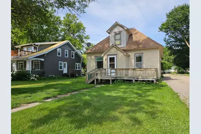 232 Fremont Street S, Lake Benton, MN 56149 - Photo 2