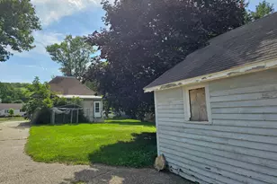 232 Fremont St S, Lake Benton, MN 56149 - Photo 16