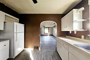 232 Fremont St S, Lake Benton, MN 56149 - Photo 10