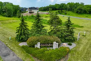 1780 River Shore Dr, Hastings, MN 55033 - Photo 1