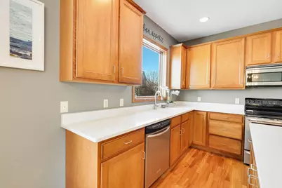 20621 Fruitwood Path, Lakeville, MN 55044 - Photo 16