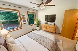 3017 Rainier Ct, Burnsville, MN 55337 - Photo 4