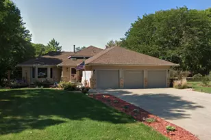 5165 Cottonwood Ln N, Plymouth, MN 55442 - Photo 1