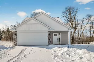 31720 Madison Rd, Lindstrom, MN 55045 - Photo 14