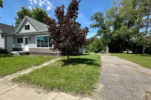 102 Walker Ave S, New York Mills, MN 56567 - Photo 1