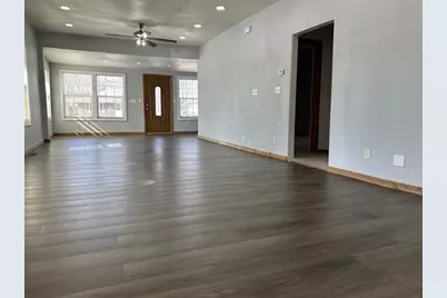 709 4th Avenue, Windom, MN 56101 - Photo 10