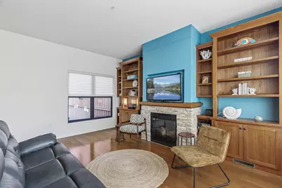 270 4th Street E #401, Saint Paul, MN 55101 - Photo 2