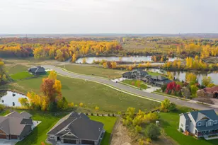 2520 34th St, Saint Cloud, MN 56301 - Photo 2