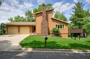 811 Church Hill Ln, Glencoe, MN 55336 - Photo 1