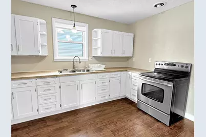 312 4th Street E, Jasper, MN 56144 - Photo 6