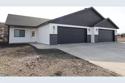 1400 Prairie Lane, Wahpeton,  58075 - Photo 4