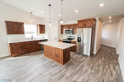 1410 Prairie Lane, Wahpeton,  58075 - Photo 14