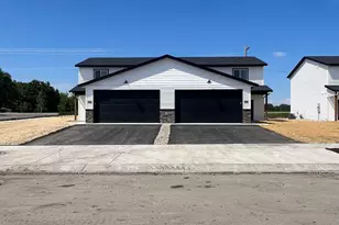 3112 Scotch Ln, Mankato, MN 56001 - Photo 1