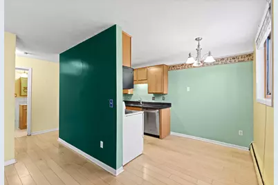 520 Ridgewood Avenue #4, Minneapolis, MN 55403 - Photo 6