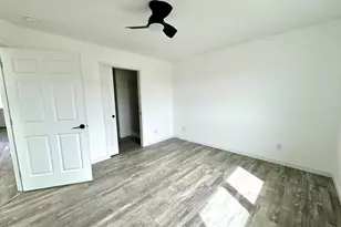 514 Garfield St SE, Warroad, MN 56763 - Photo 12