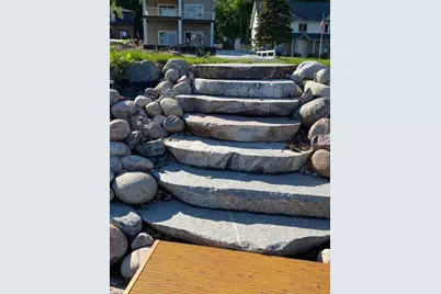 1084 W Lake Drive, Detroit Lakes, MN 56501 - Photo 2