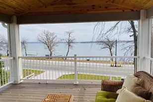 1084 W Lake Dr, Detroit Lakes, MN 56501 - Photo 30