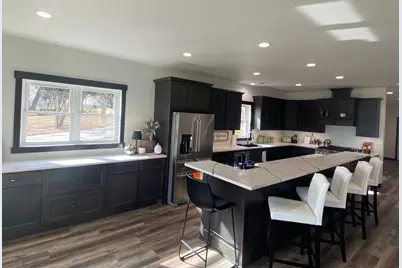 1084 W Lake Drive, Detroit Lakes, MN 56501 - Photo 10