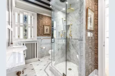 2427 E Lake Of The Isles Parkway, Minneapolis, MN 55405 - Photo 16