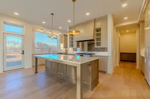 5946 Kochs Crossing, Independence, MN 55359 - Photo 4