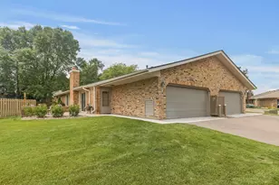 1965 Juneau Ln N, Plymouth, MN 55447 - Photo 1