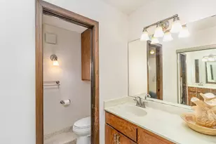 4710 58th Ave N, Crystal, MN 55429 - Photo 14