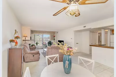 4710 58th Avenue N #319, Crystal, MN 55429 - Photo 6