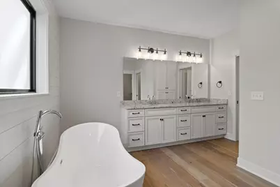 1130X Park Ridge Drive W, Minnetonka, MN 55305 - Photo 24