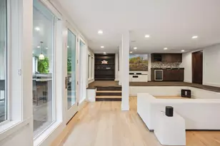 209 Westwood Dr N, Golden Valley, MN 55422 - Photo 24