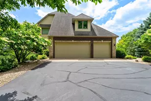 6 Troon Ct, Dellwood, MN 55110 - Photo 34
