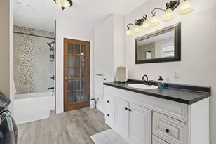 227 E 2nd St, Blue Earth, MN 56013 - Photo 38