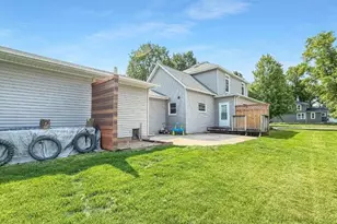 227 E 2nd St, Blue Earth, MN 56013 - Photo 54