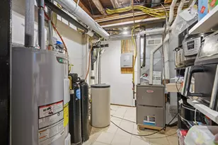 227 E 2nd St, Blue Earth, MN 56013 - Photo 46