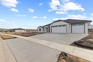 3674 36th St S, Saint Cloud, MN 56301 - Photo 28