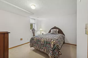 2929 Hemingway Dr, Chaska, MN 55318 - Photo 36