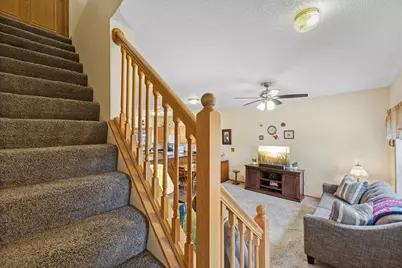 2929 Hemingway Drive, Chaska, MN 55318 - Photo 20