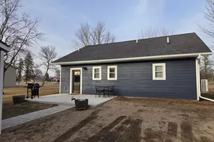 446 Pacific Ave, Hancock, MN 56244 - Photo 22