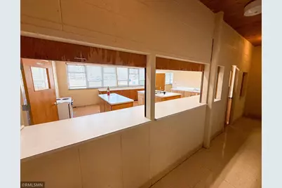 555 East Avenue, Zumbrota, MN 55992 - Photo 22