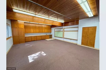 555 East Avenue, Zumbrota, MN 55992 - Photo 24