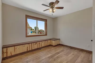 1804 Amblewood Drive, Saint Cloud, MN 56303 - Photo 26