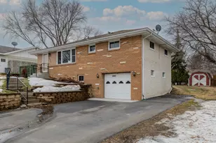 4625 Rhode Island Ave N, New Hope, MN 55428 - Photo 8