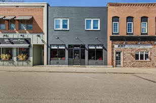 106 N Main St, Le Sueur, MN 56058 - Photo 1