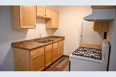 1205 Victoria Street #213, Fairmont, MN 56031 - Photo 6