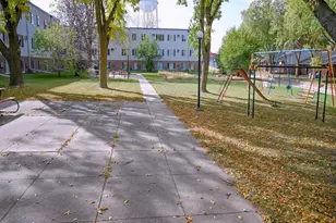 1205 Victoria St, Fairmont, MN 56031 - Photo 2