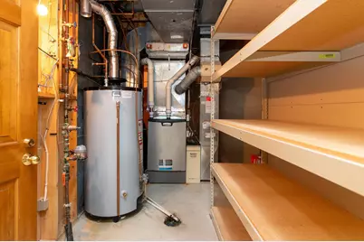 10127 Trotters Path, Eden Prairie, MN 55347 - Photo 40