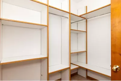 10127 Trotters Path, Eden Prairie, MN 55347 - Photo 18