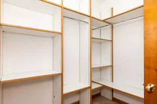 10127 Trotters Path, Eden Prairie, MN 55347 - Photo 18