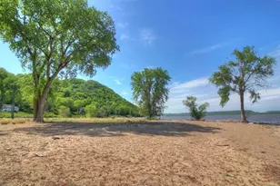 28589 Lake Ave Way, Frontenac, MN 55026 - Photo 8