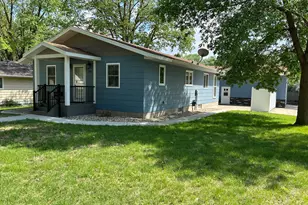 132 College Ave NE, Hutchinson, MN 55350 - Photo 1