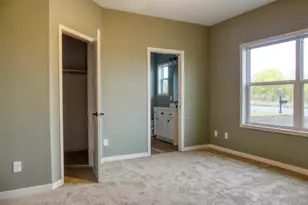 260 Spring St, Osceola, WI 54020 - Photo 8